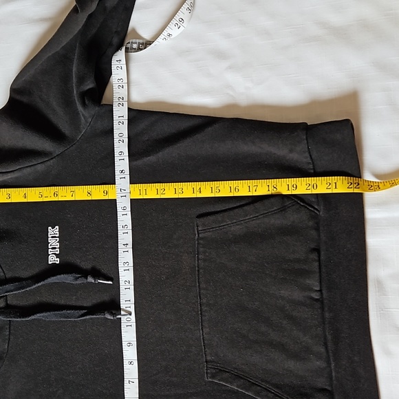 Pink Victoria's secret black pullover crop hoodie size medium - Picture 10 of 13